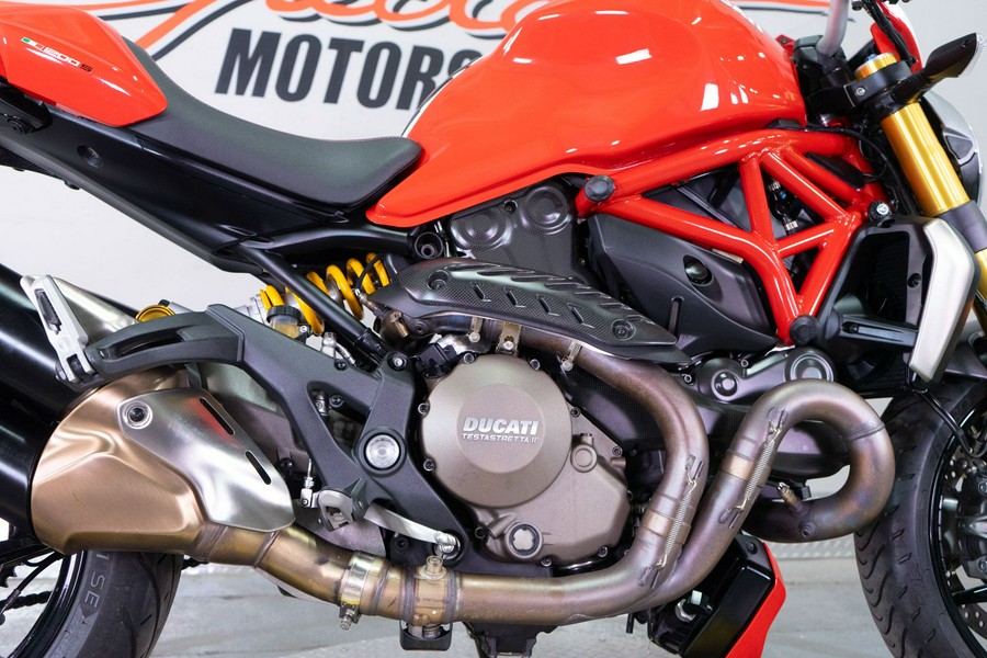 2015 Ducati Monster 1200 S Stripe