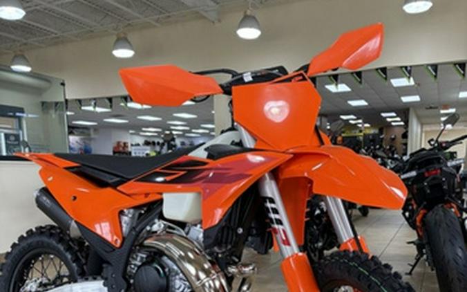 2027 KTM XC 250