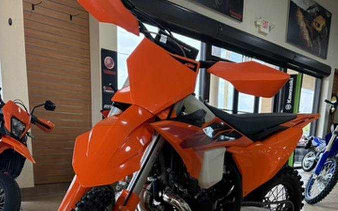 2027 KTM XC 250