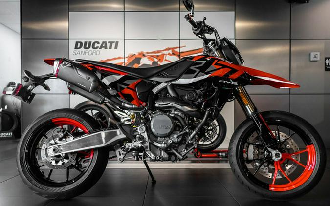 2025 Ducati Hypermotard 698 Mono RVE Graffiti