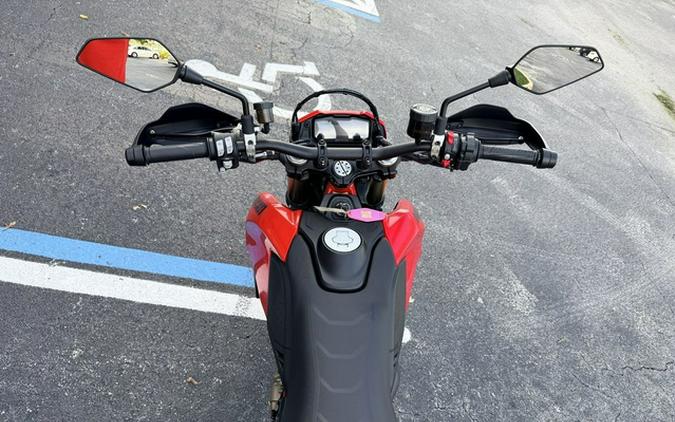 2024 Ducati Hypermotard 698 Mono Red