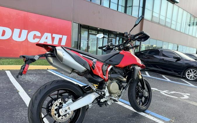 2024 Ducati Hypermotard 698 Mono Red