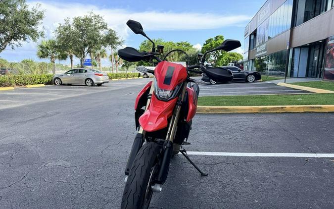 2024 Ducati Hypermotard 698 Mono Red