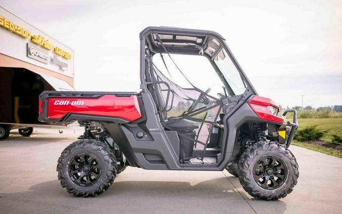 2024 Can-Am® Defender XT HD10