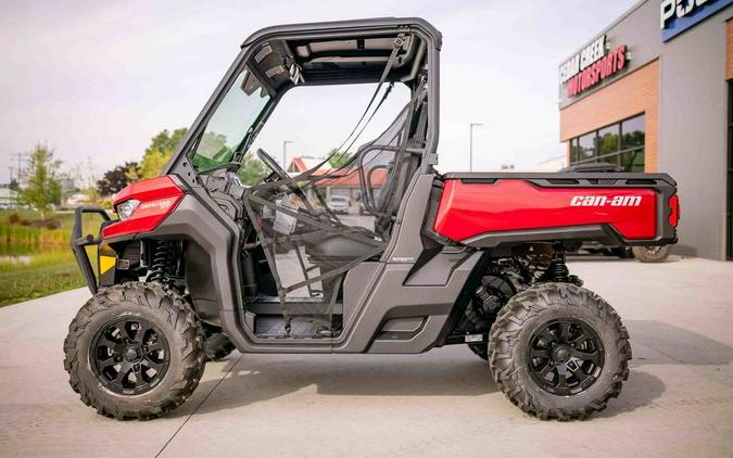 2024 Can-Am® Defender XT HD10