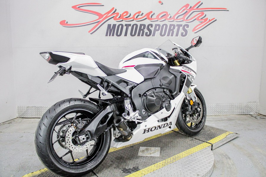 2025 Honda CBR1000RR