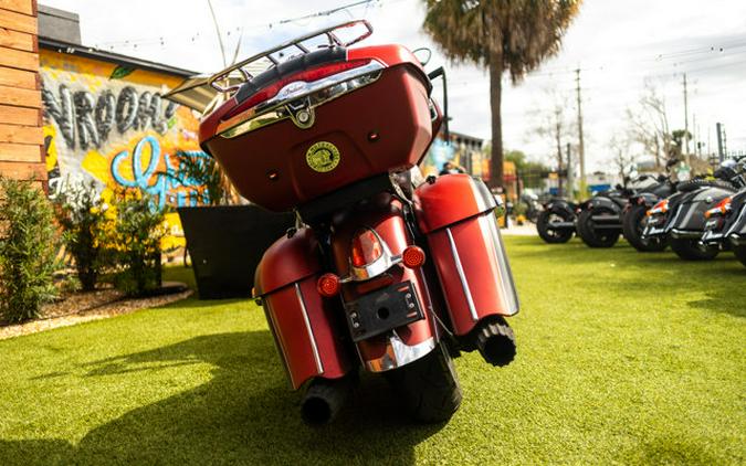 2019 Indian ROADMASTER ICON, RUBY SMOKE/THDR BLK,