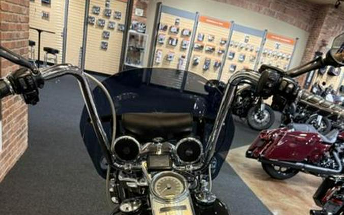 2011 Harley-Davidson® FLHR - Road King®