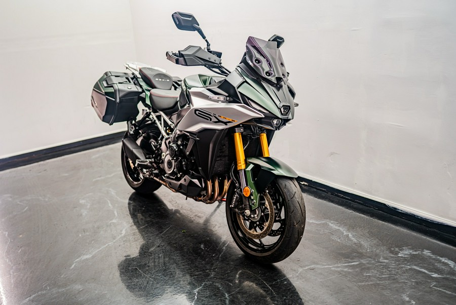 2024 Suzuki GSX-S1000GX+
