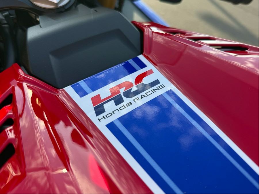 2025 Honda CBR1000RR-R Fireblade SP