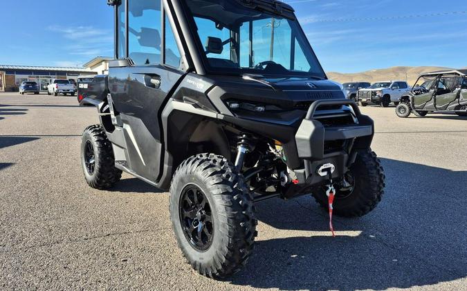 2026 Can-Am® Defender XT CAB HD11 With 10.25 in.display
