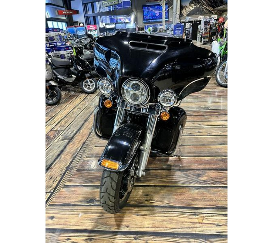 2018 Harley-Davidson® FLHTKL - Ultra Limited Low