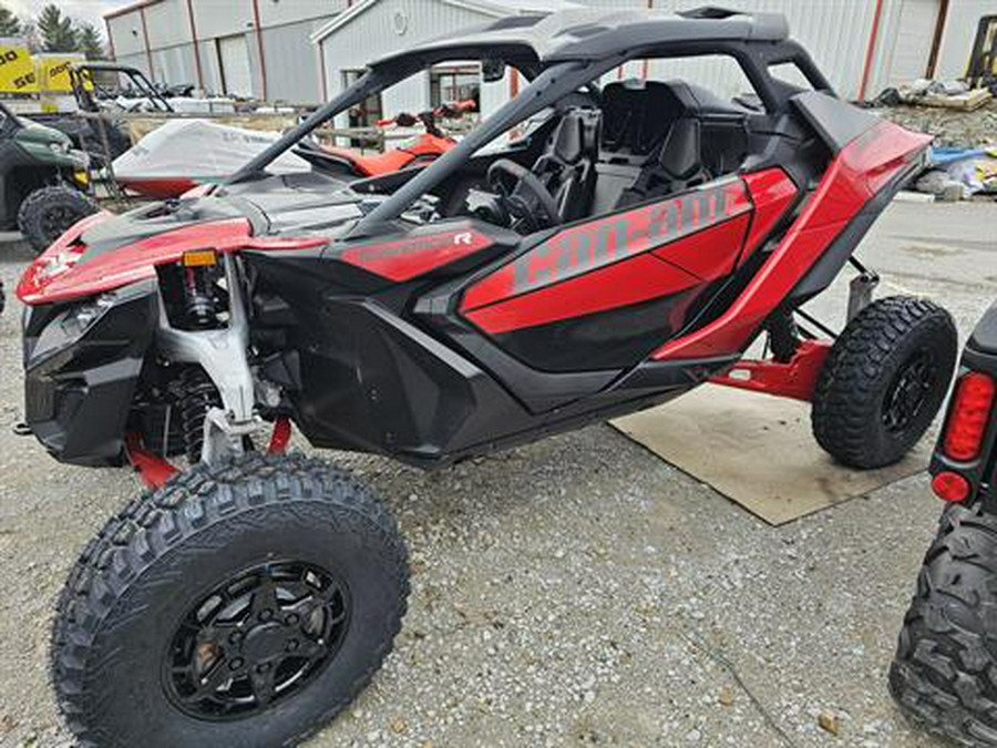 2024 Can-Am Maverick R X 999T DCT