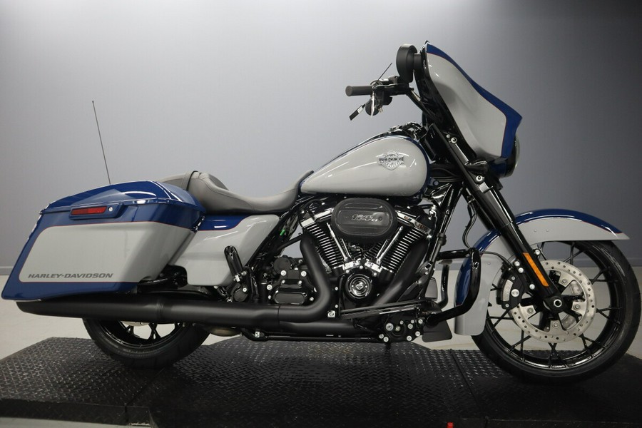 2023 Harley-Davidson Street Glide Special