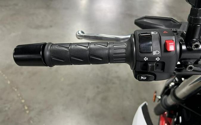 2026 Kawasaki Z500 SE ABS