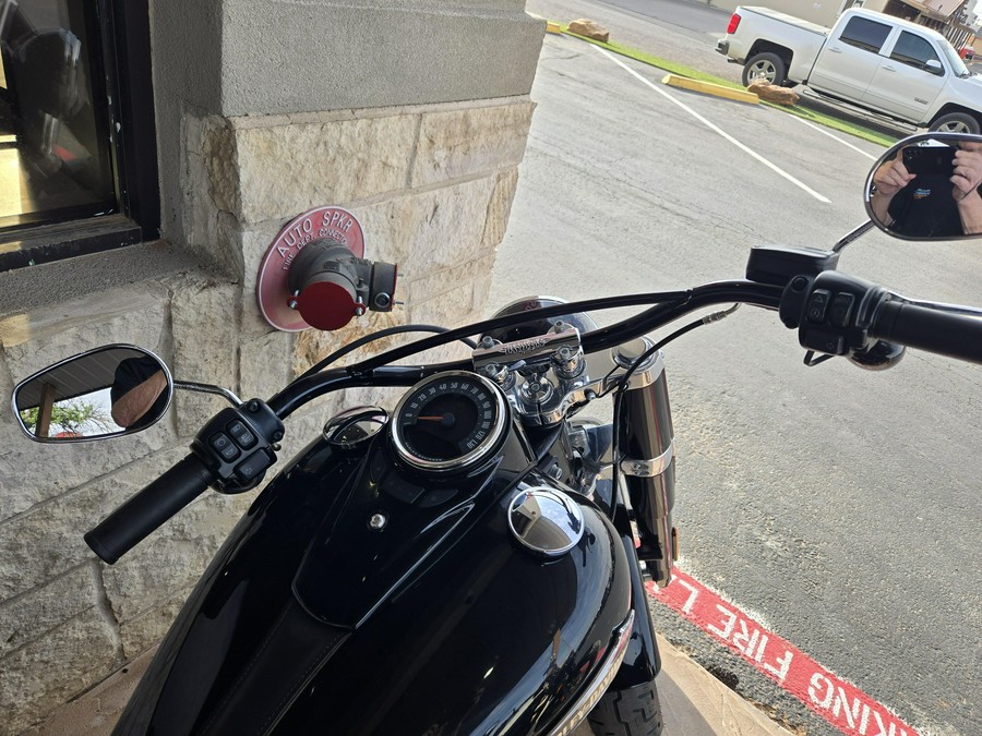 2019 HARLEY SOFTAIL SLIM