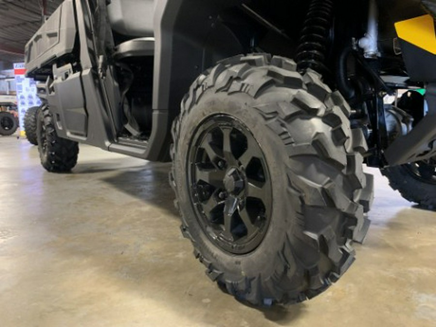 2026 Can-Am Defender PRO XT