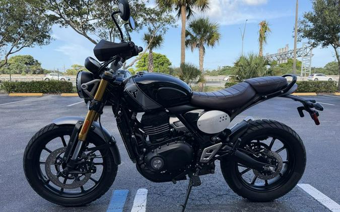 2024 Triumph Scrambler 400 X Phantom Black Silver Ice