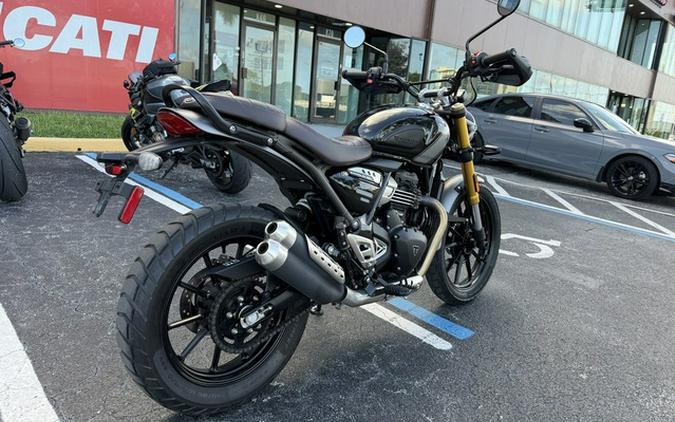 2024 Triumph Scrambler 400 X Phantom Black Silver Ice