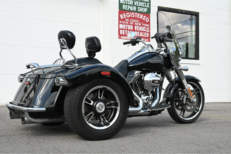 2015 Harley-Davidson® FLRT Freewheeler
