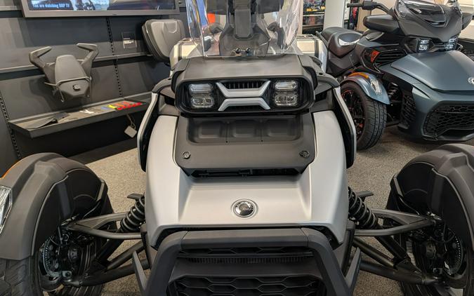 2025 Can-Am Canyon XT SE