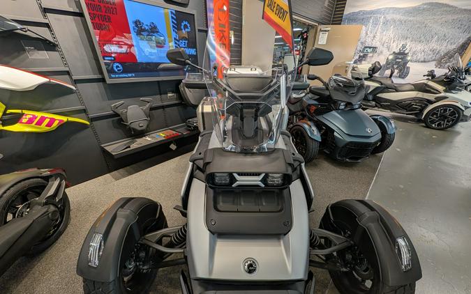 2025 Can-Am Canyon XT SE