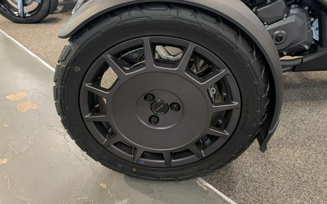 2025 Can-Am Canyon XT SE