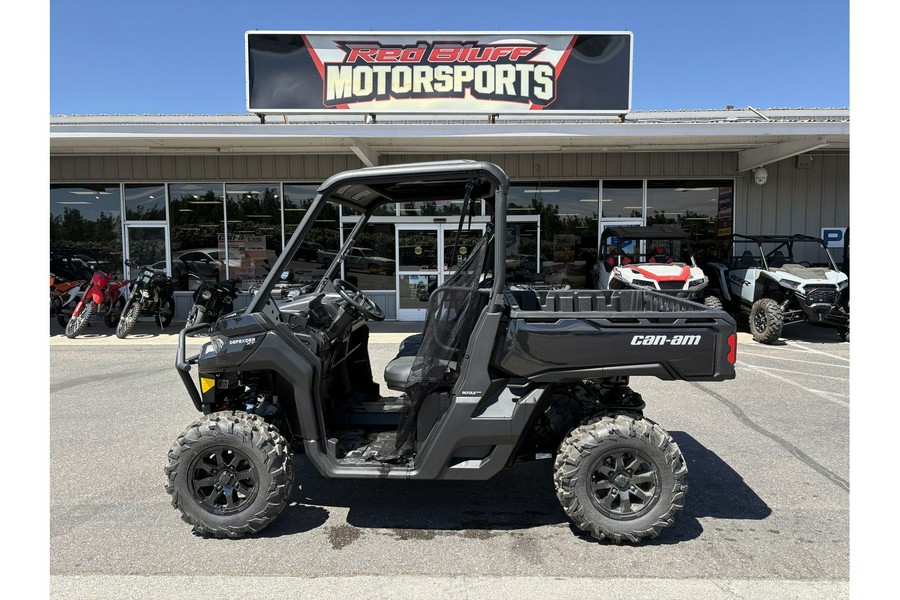 2025 Can-Am Defender XT HD10