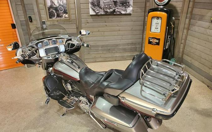 2015 Harley-Davidson® FLHTKSE - CVO™ Limited