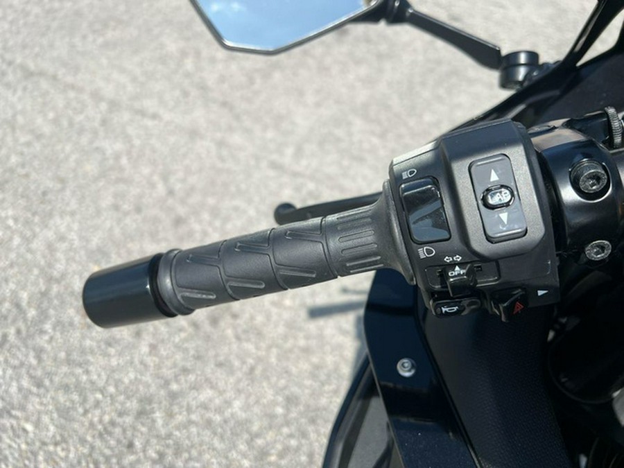 2025 Kawasaki NINJA ZX-4R ABS