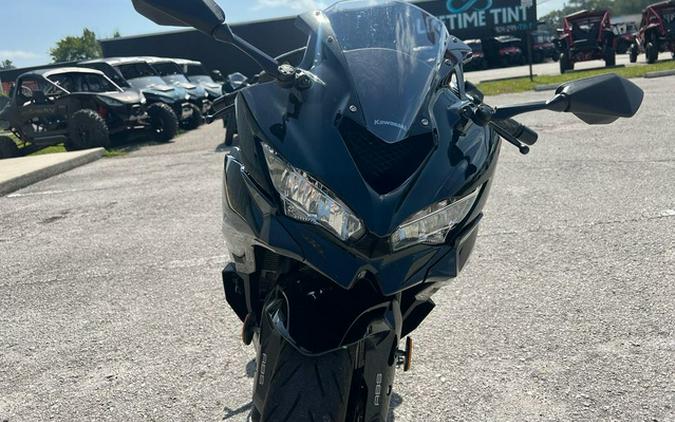 2025 Kawasaki NINJA ZX-4R ABS