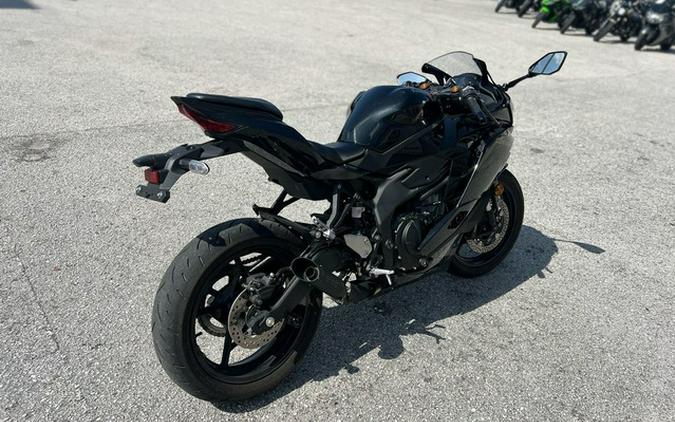 2025 Kawasaki NINJA ZX-4R ABS