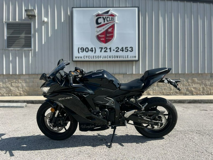 2025 Kawasaki NINJA ZX-4R ABS