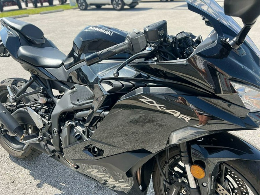 2025 Kawasaki NINJA ZX-4R ABS