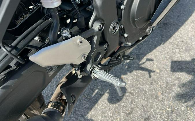 2025 Kawasaki NINJA ZX-4R ABS