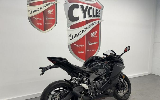 2025 Kawasaki NINJA ZX-4R ABS