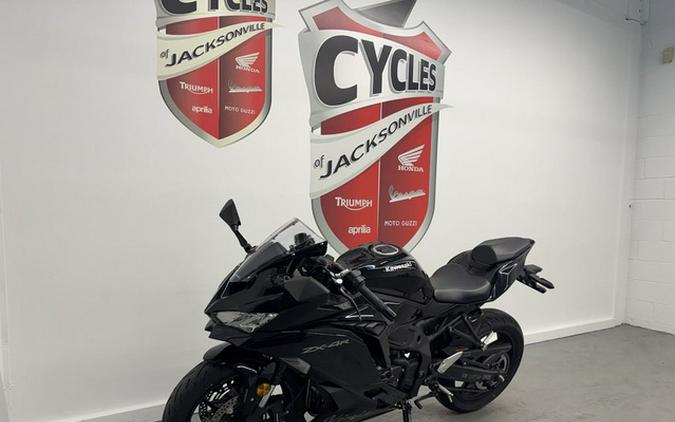 2025 Kawasaki NINJA ZX-4R ABS