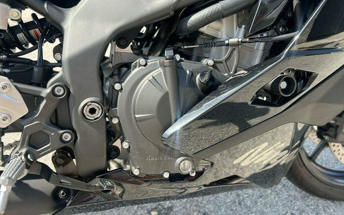 2025 Kawasaki NINJA ZX-4R ABS