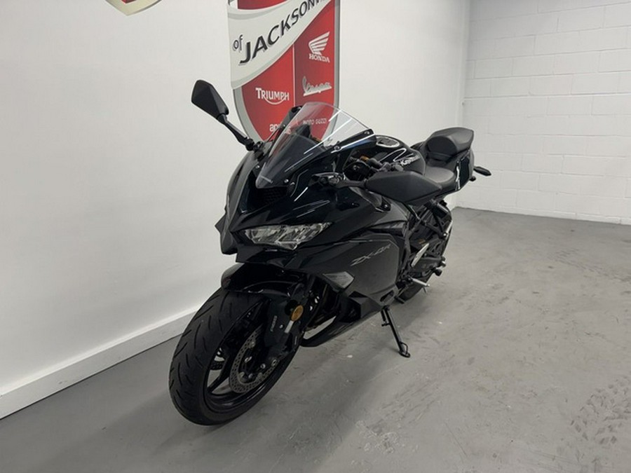 2025 Kawasaki NINJA ZX-4R ABS