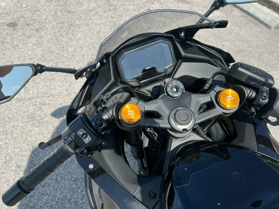 2025 Kawasaki NINJA ZX-4R ABS