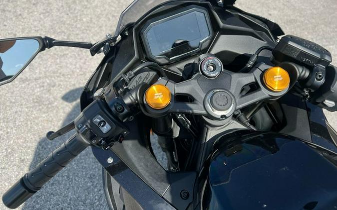 2025 Kawasaki NINJA ZX-4R ABS
