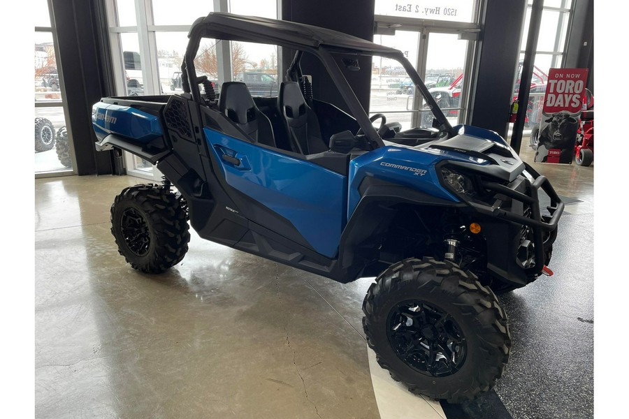 2023 Can-Am SSV COM XT 60 HD7 BE 23