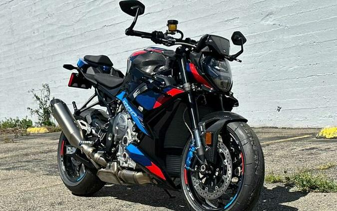 2024 BMW M 1000 R