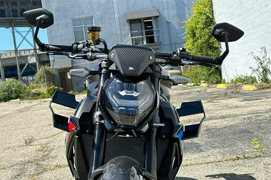 2024 BMW M 1000 R