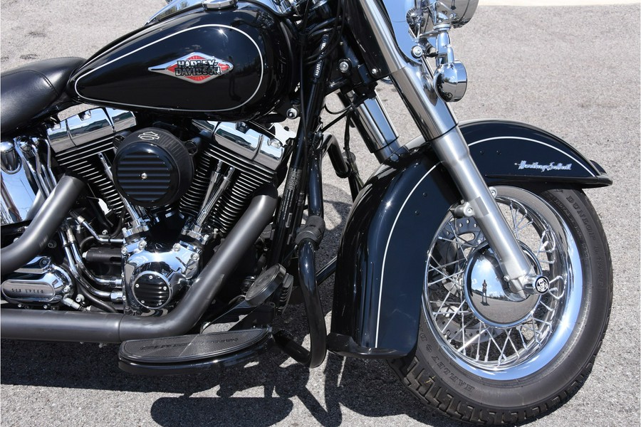 2015 Harley-Davidson® FLSTC Heritage Softail Classic