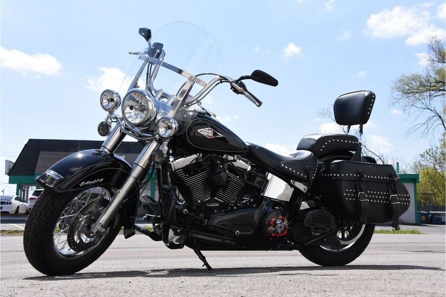 2015 Harley-Davidson® FLSTC Heritage Softail Classic