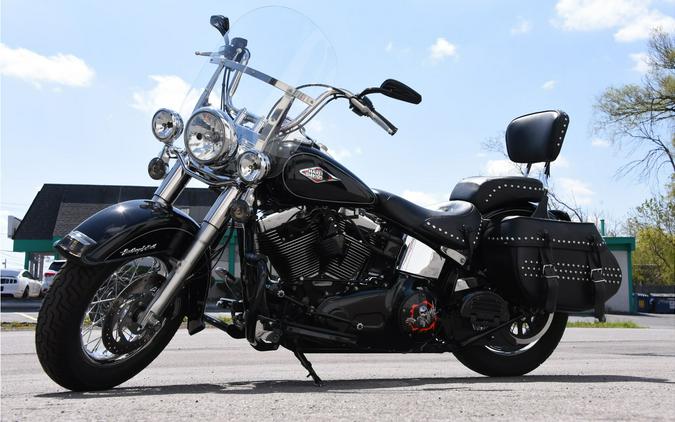 2015 Harley-Davidson® FLSTC Heritage Softail Classic