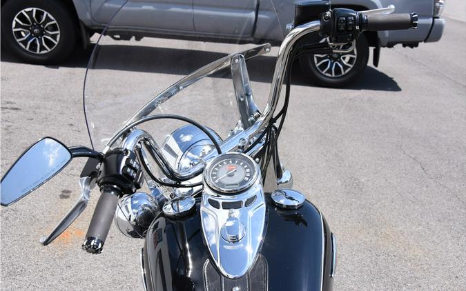 2015 Harley-Davidson® FLSTC Heritage Softail Classic