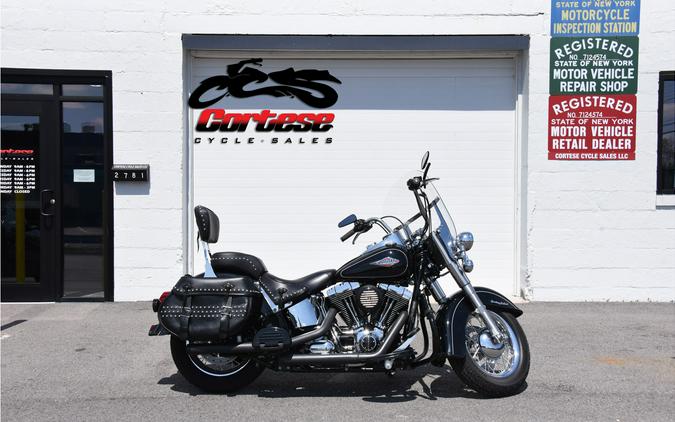 2015 Harley-Davidson® FLSTC Heritage Softail Classic