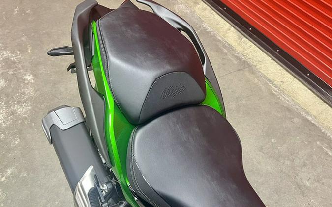 2025 Kawasaki NINJA H2 SX SE ABS